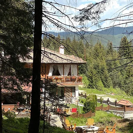 Къща за гости Hills - сърница Orlino
