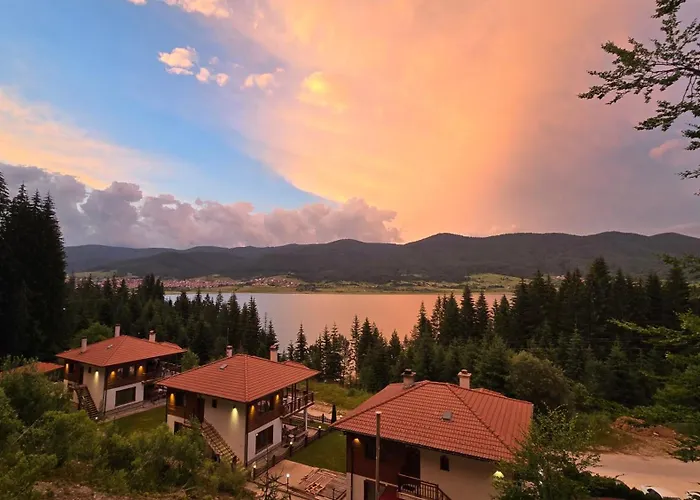 Hills - с храна Guest house 3*